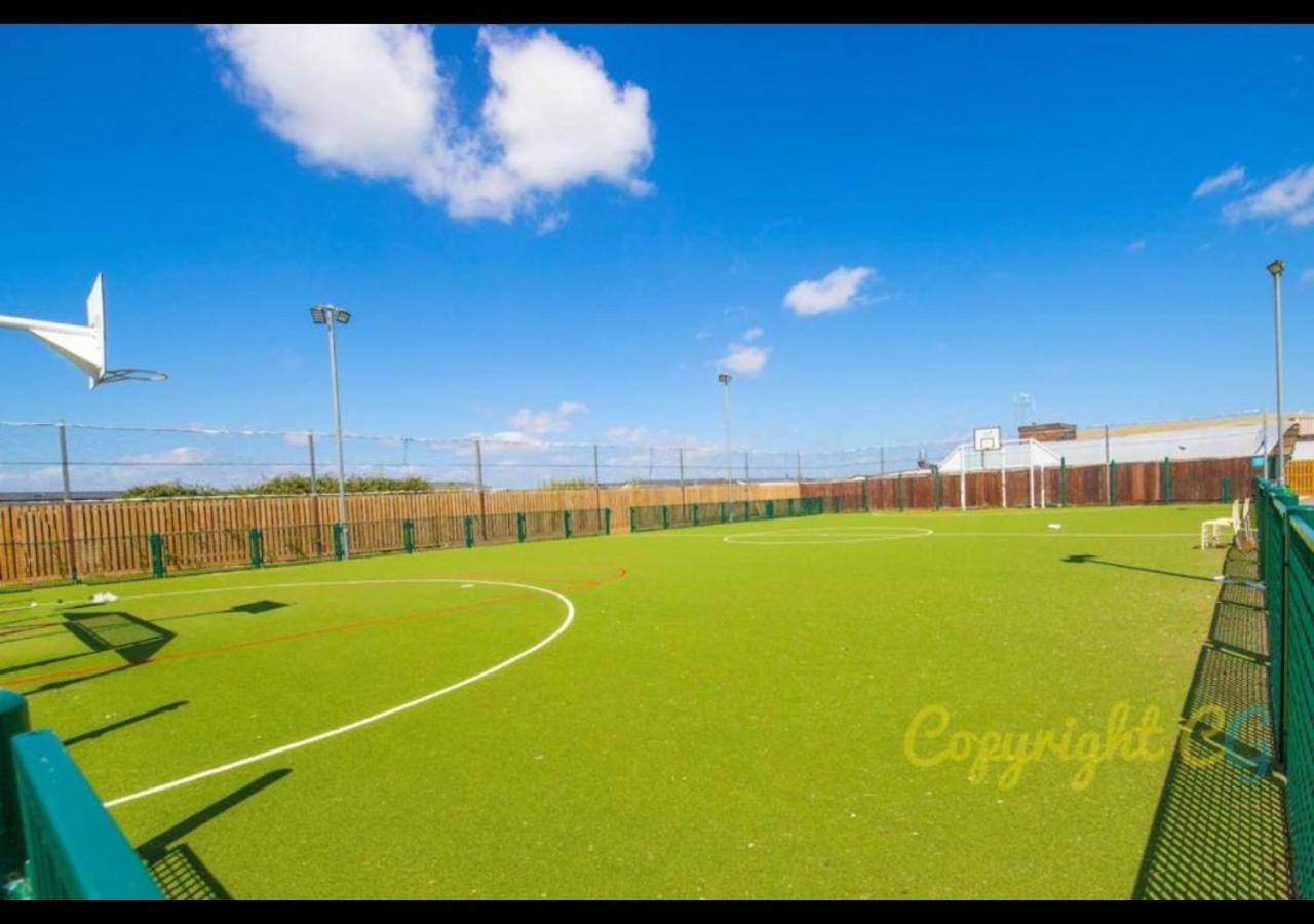 K90 - Chalet - Parkdean Resorts, Camber Sands エクステリア 写真