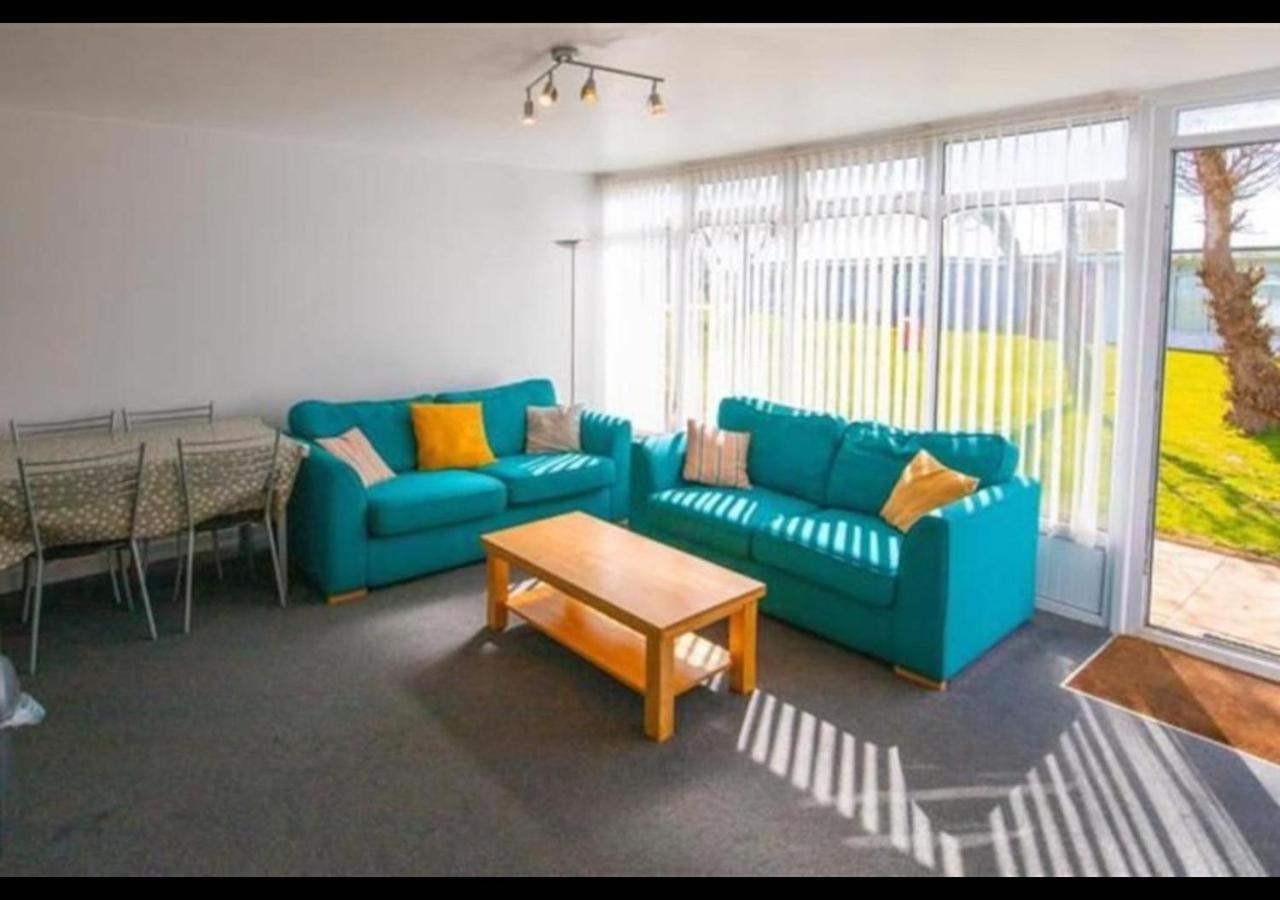 K90 - Chalet - Parkdean Resorts, Camber Sands エクステリア 写真